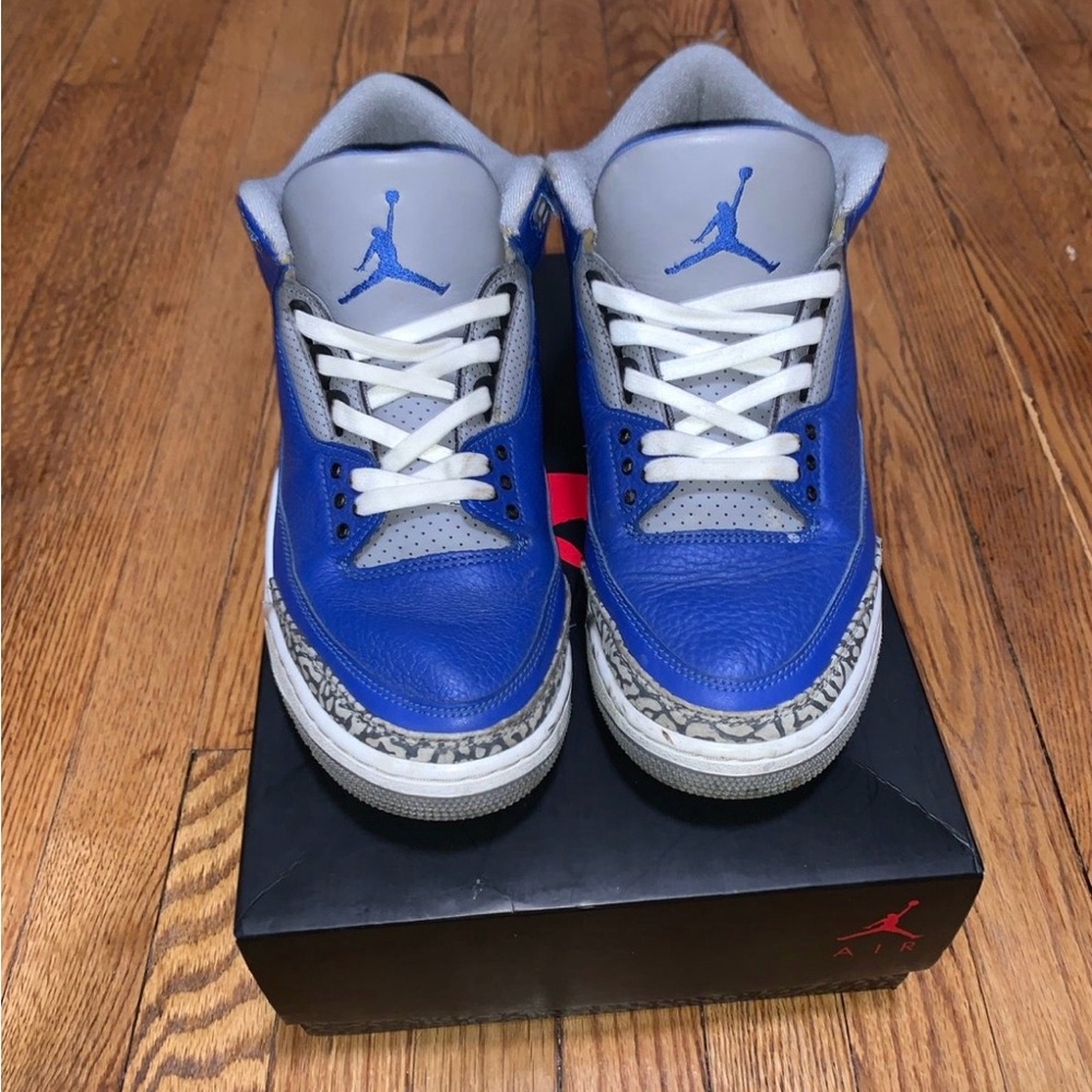 Jordan 3 varsity blue